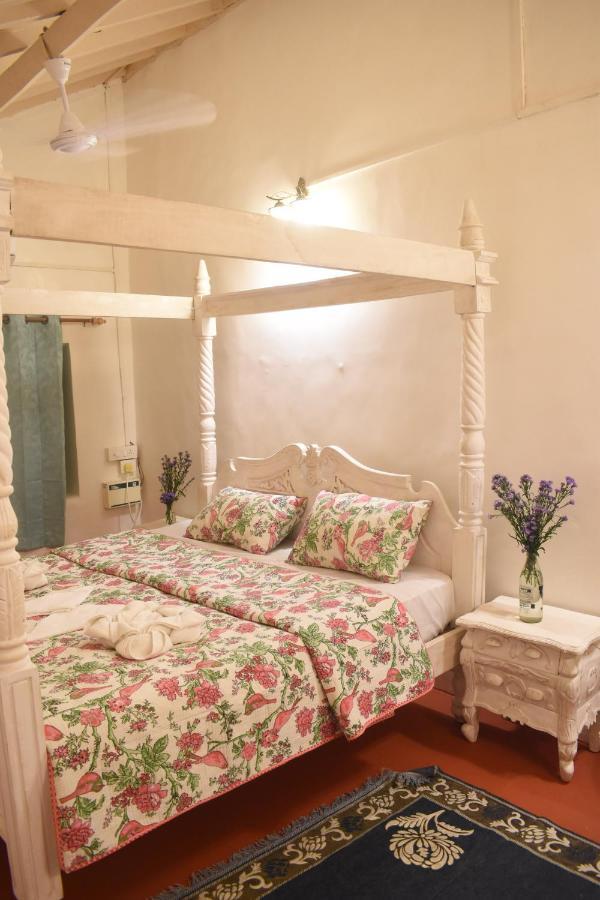 Casa Happy Dervish, 2Mins Away From The Beach Anjuna Esterno foto
