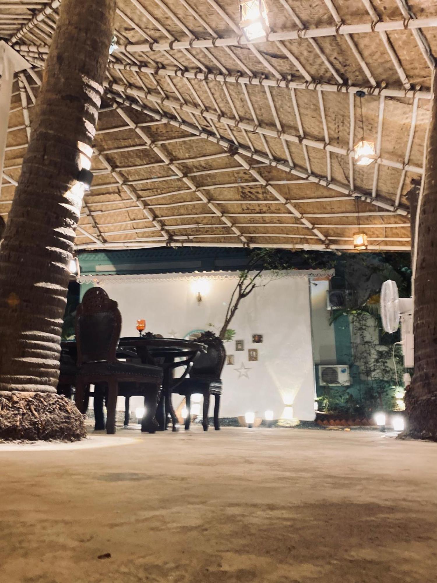 Casa Happy Dervish, 2Mins Away From The Beach Anjuna Esterno foto
